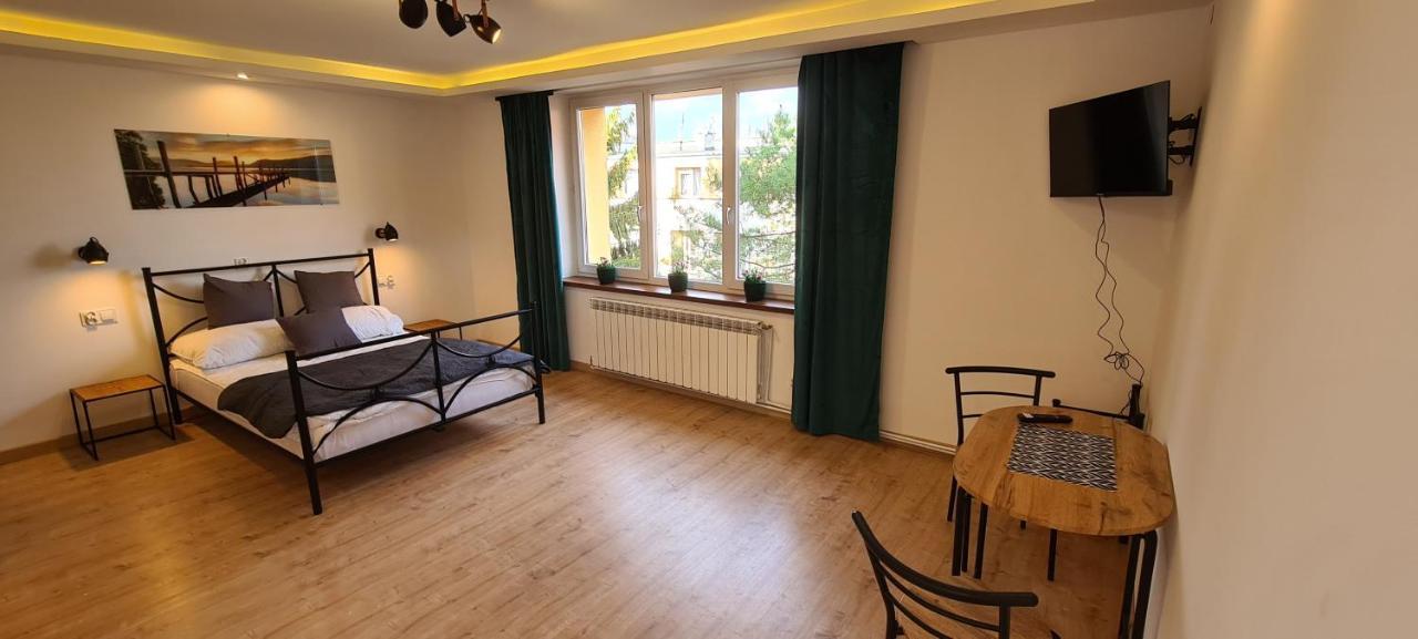 Apartament Pod Stokiem Перемишль Екстер'єр фото